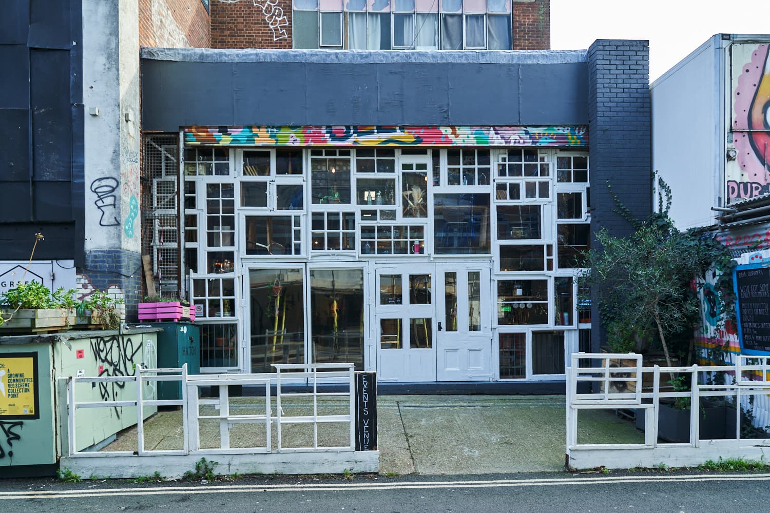 Hatch Homerton photo #2