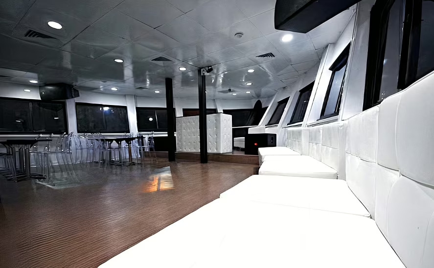 Photo of Jewel Yacht NYC