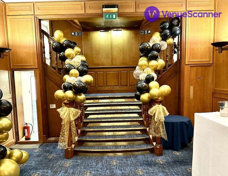 The Court Room, Wellington On The Thames photo #9