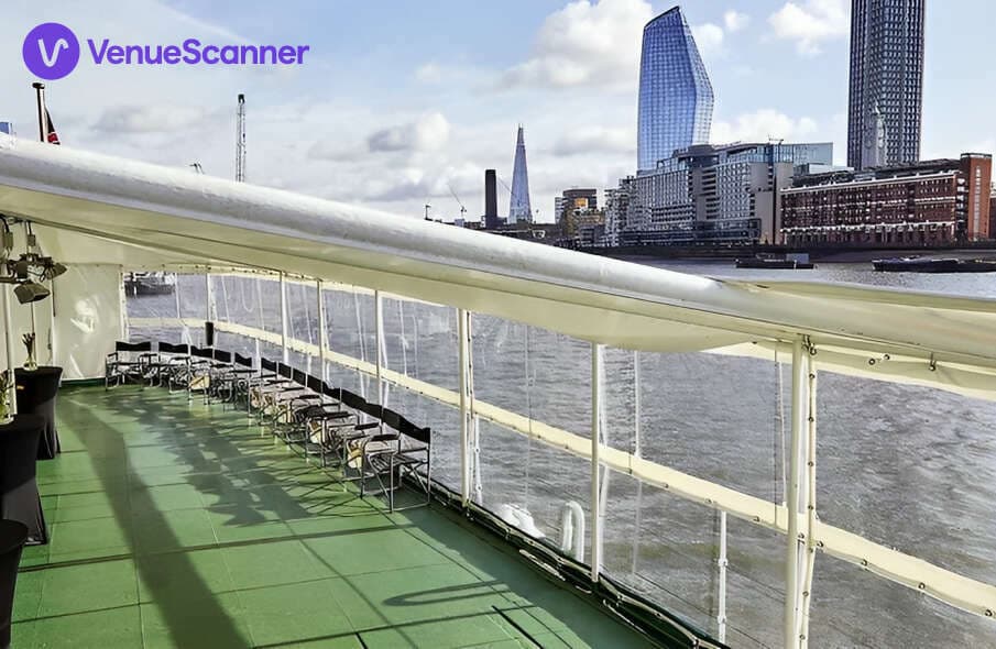 Quarterdeck, Wellington On The Thames photo #1