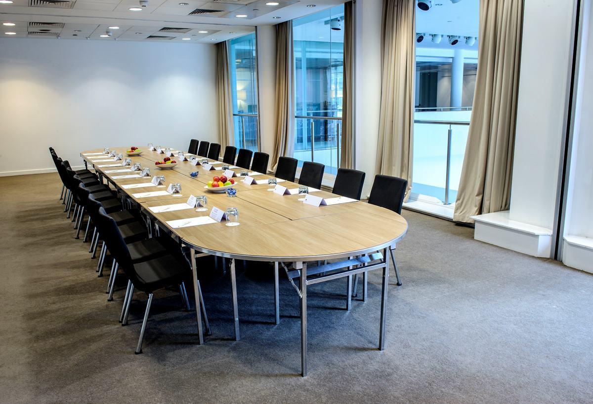 DoubleTree By Hilton Manchester, Meeting Rooms photo #3