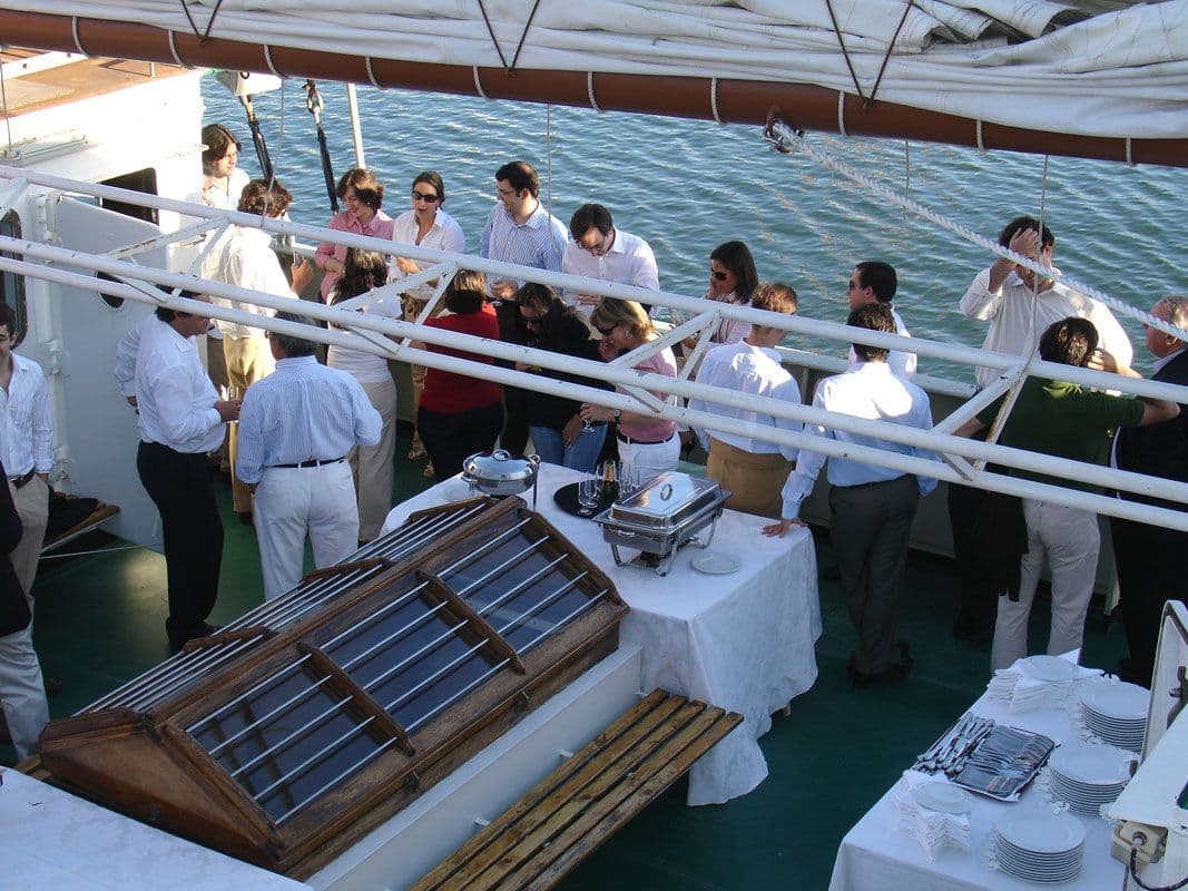 Full Buyout, Príncipe Perfeito photo #1