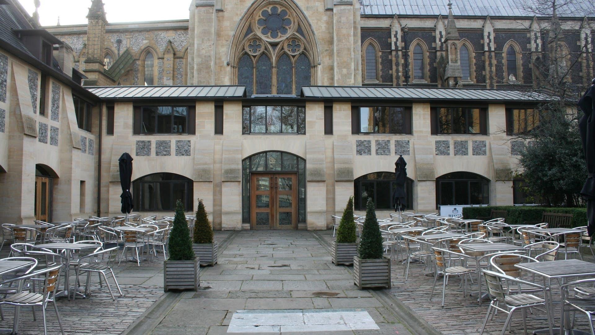 Southwark Cathedral, Millennium Courtyard photo #1