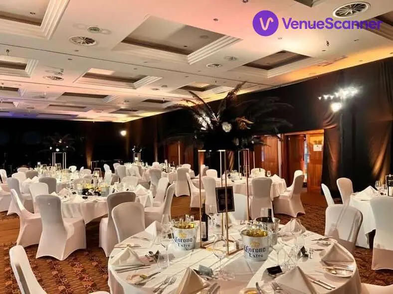 Crewe Hall Hotel & Spa, Continental Suite photo #3