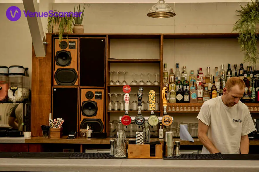 Indoor Bar, Setlist photo #3