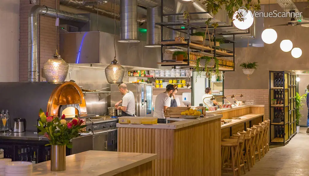 Amber, Exclusive Hire photo #3