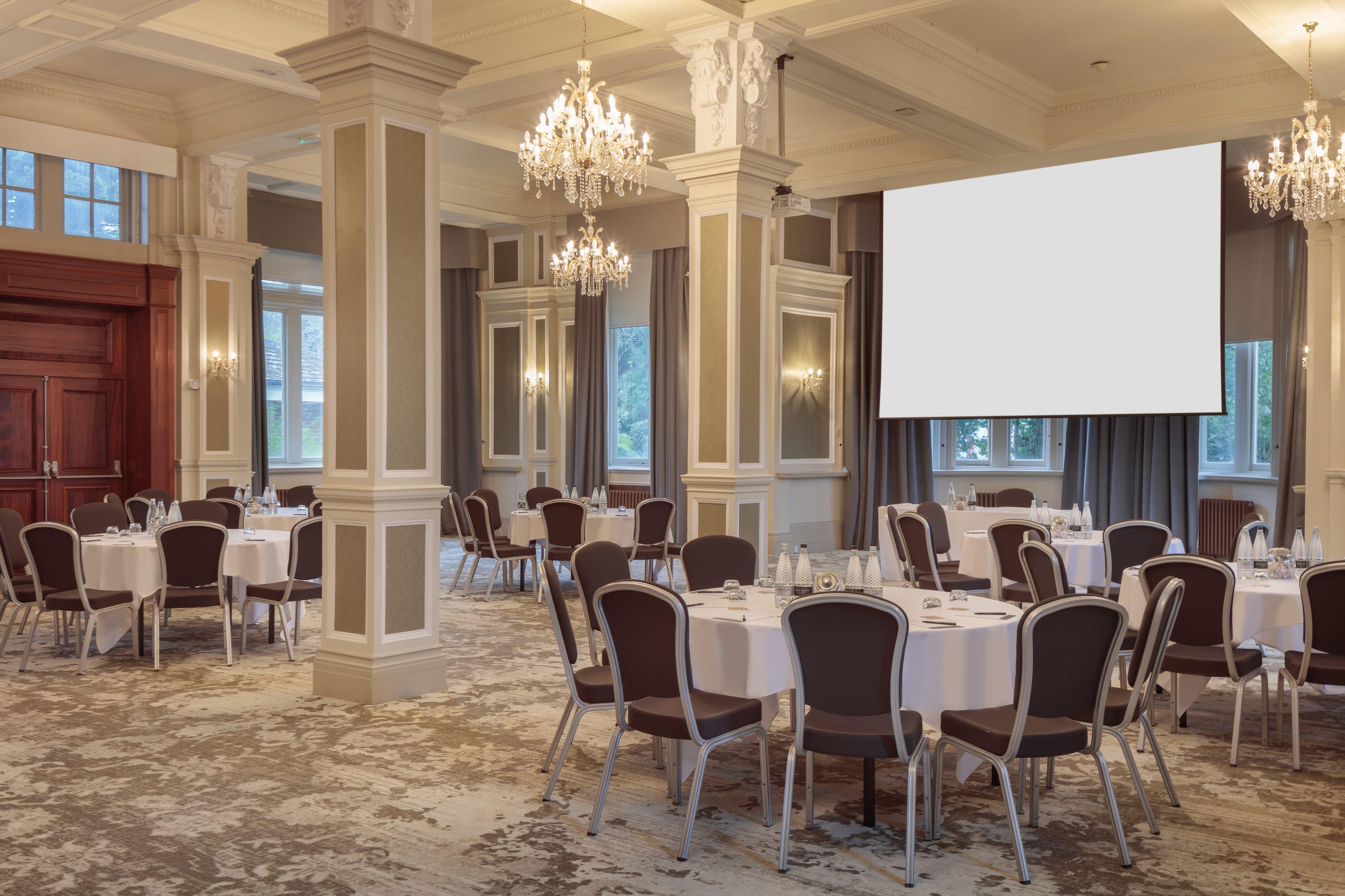 Photo of DoubleTree By Hilton Majestic Hotel & Spa, Billiard Room