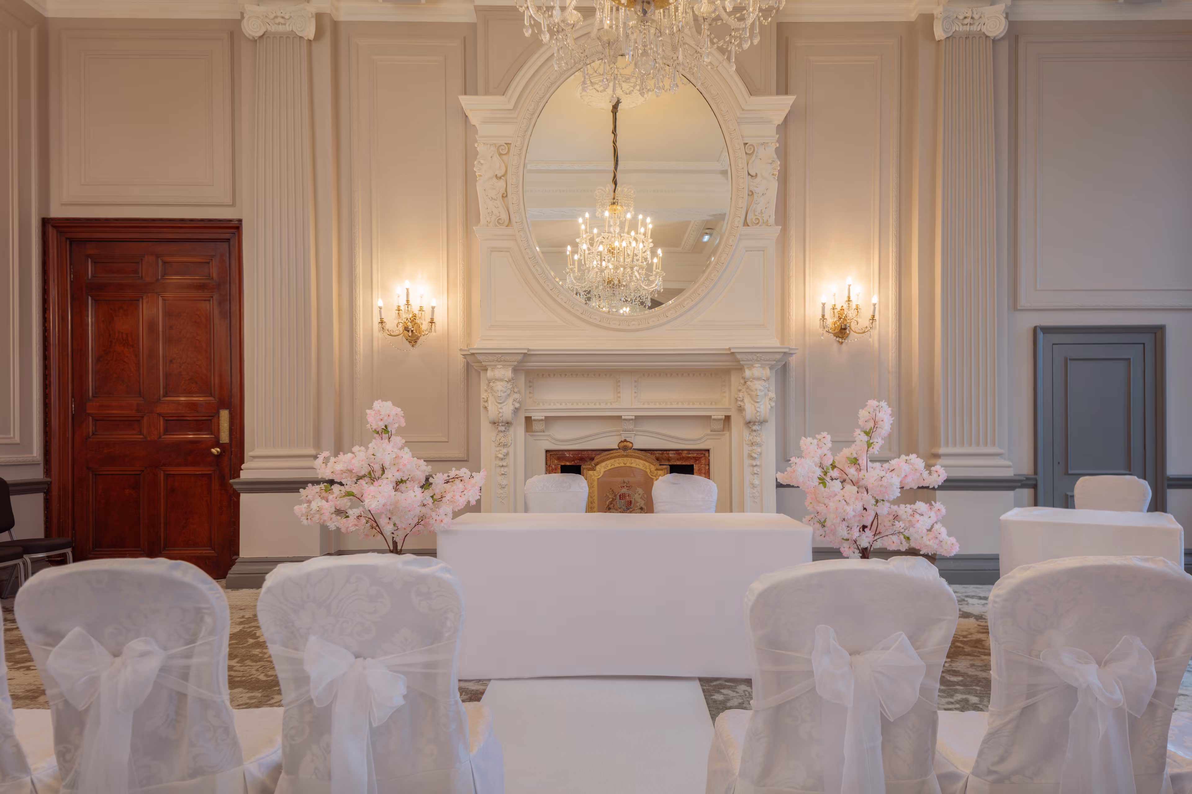 Reading Room, DoubleTree By Hilton Majestic Hotel & Spa photo #6