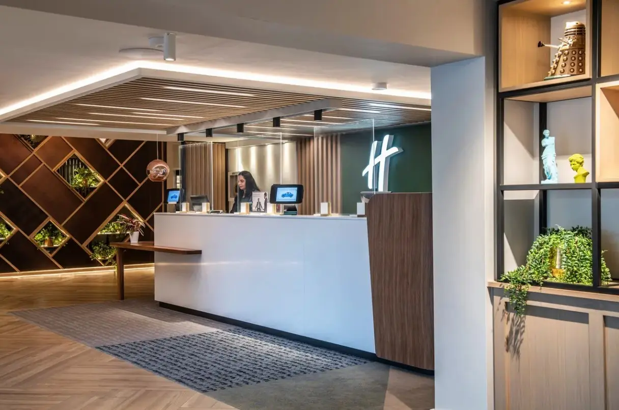 Holiday Inn Shepperton photo #2