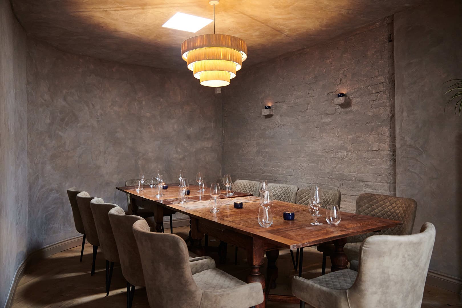 The Main Room, Aspen & Meursault photo #14