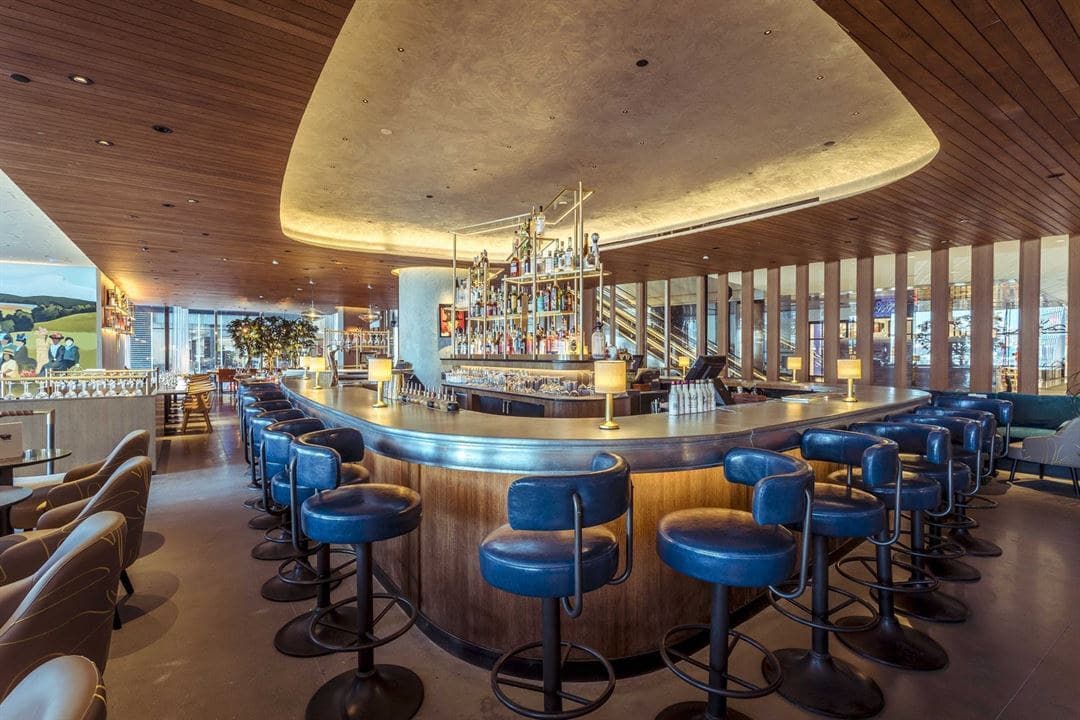Bar & Lounge, Queensyard photo #2