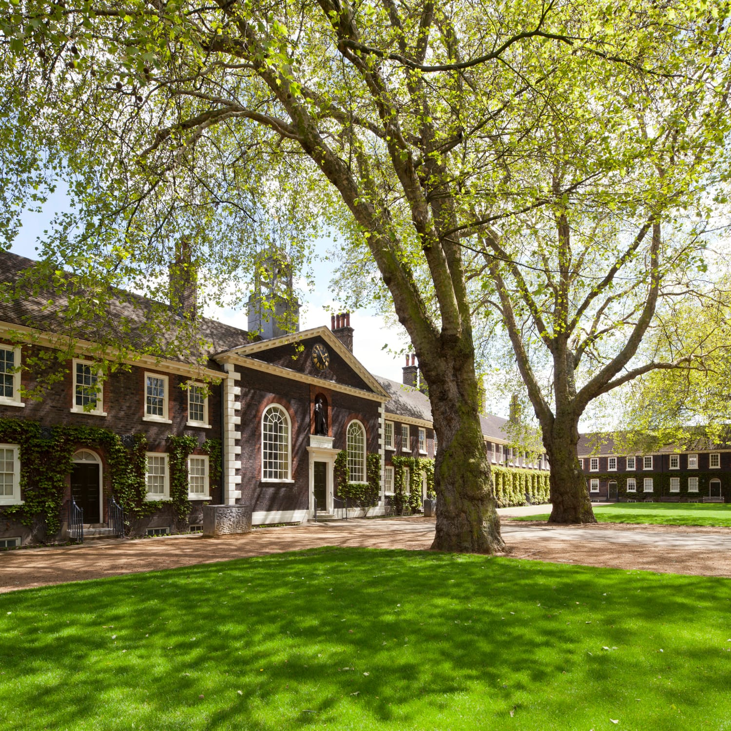 Photo of The Museum Of The Home, Front Lawns