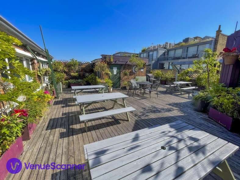 Roof Garden, Proper Office - Great Eastern Street photo #2