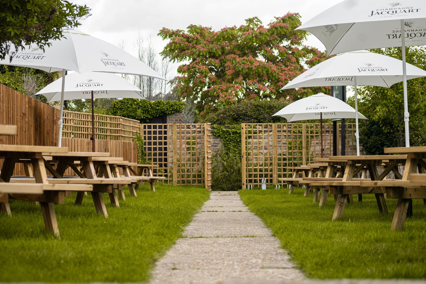 Garden, The Grantchester Green Man photo #20