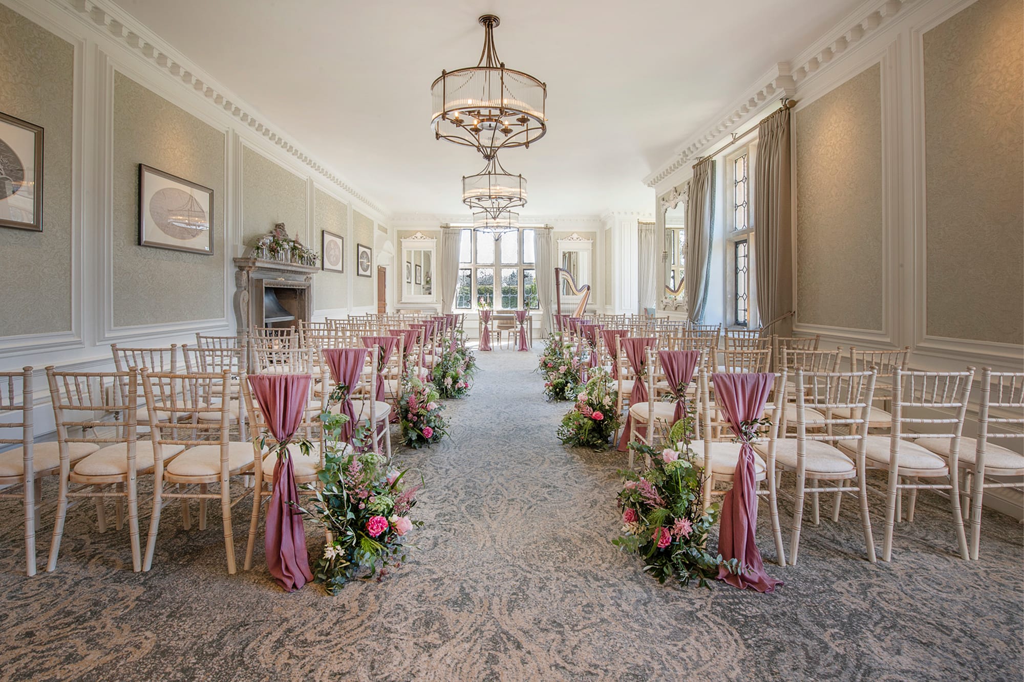 Photo of Horwood House, The Manor Lounge