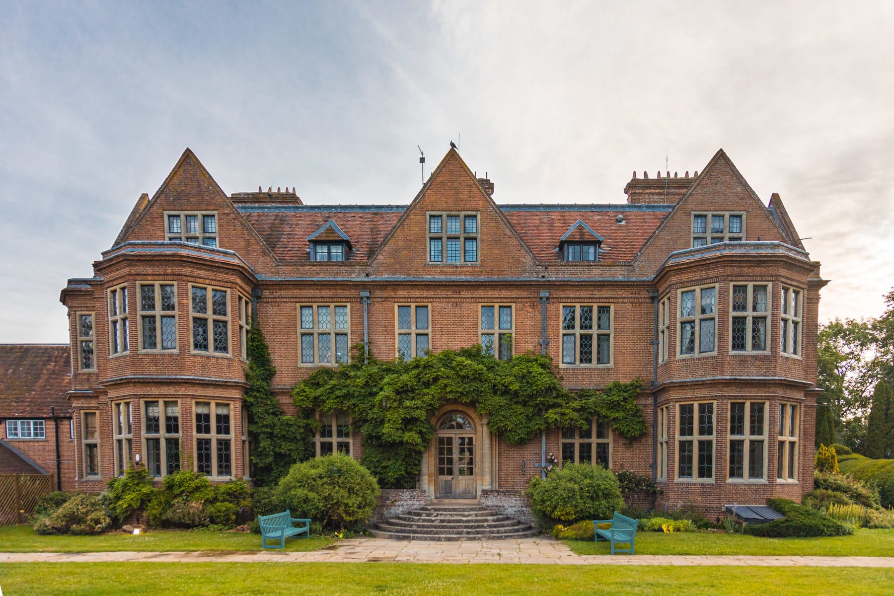Photo of Horwood House, The Manor Lounge