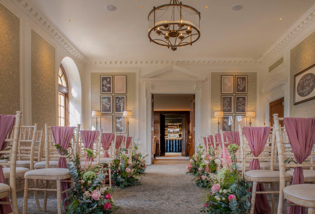 Photo of Horwood House, The Manor Lounge