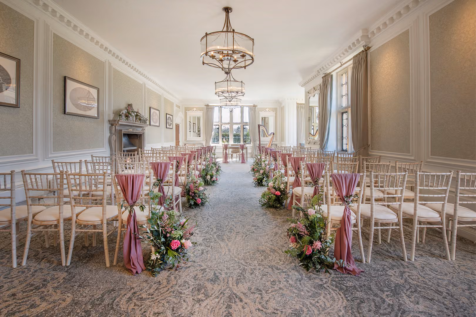 The Manor Lounge, Horwood House photo #2