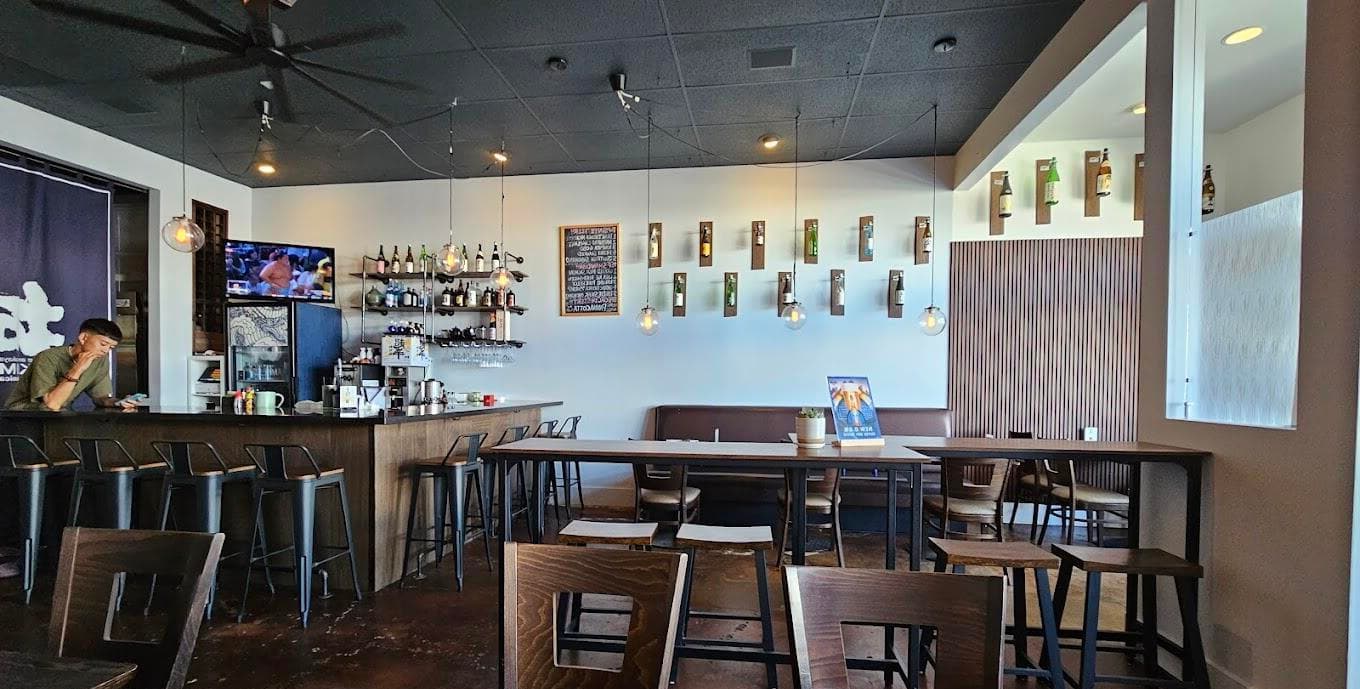 Entire Venue, Sake and Izakaya Takuma photo #1