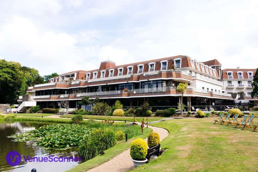 St Pierre Park Hotel, Spa And Golf Resort, La Seigneurie Suite, undefined photo #2