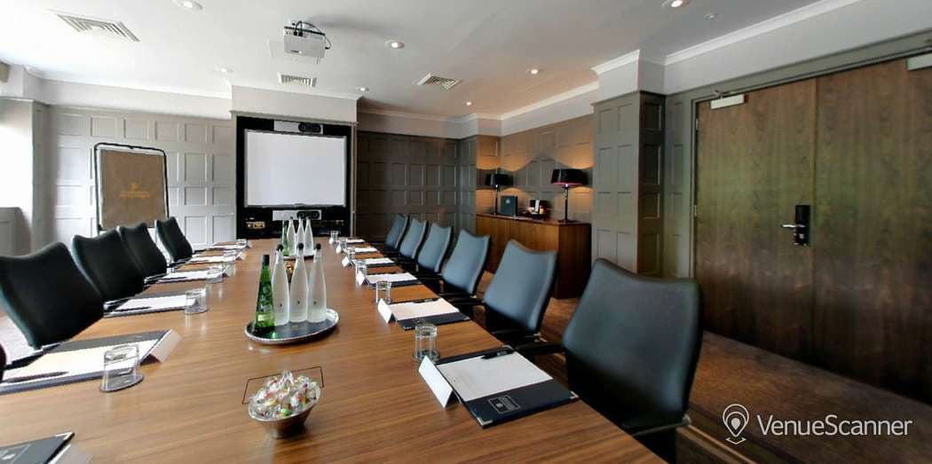 Windlesham Boardroom, Macdonald Berystede Hotel & Spa photo #1