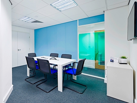 Photo of Regus Express Manchester Airport Hilton, Victoria Square