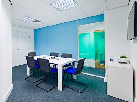 Photo of Regus Express Manchester Airport Hilton, Victoria Square