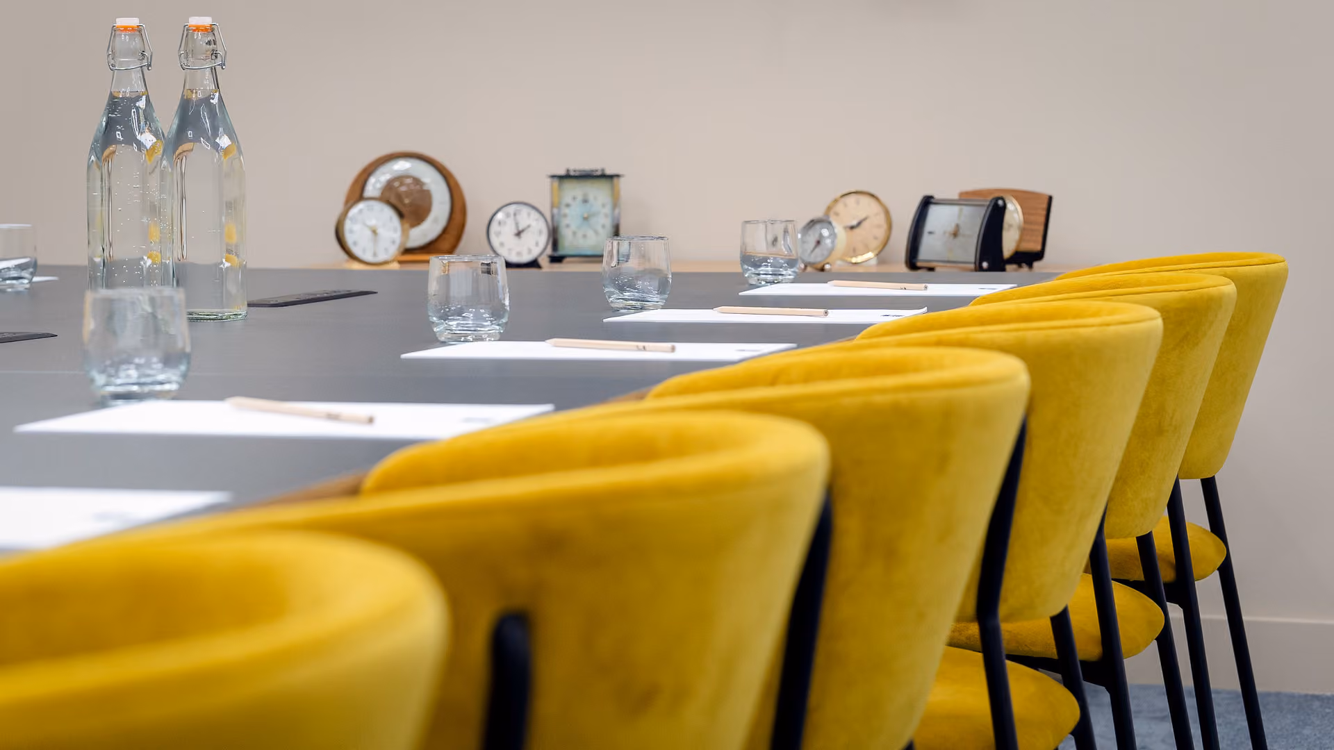 Round-About Board Room, Hampton By Hilton Torquay photo #5