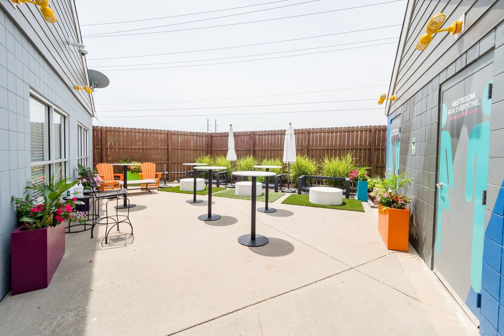 Photo of Hollywood Casino Amphitheater St. Louis, Greenroom