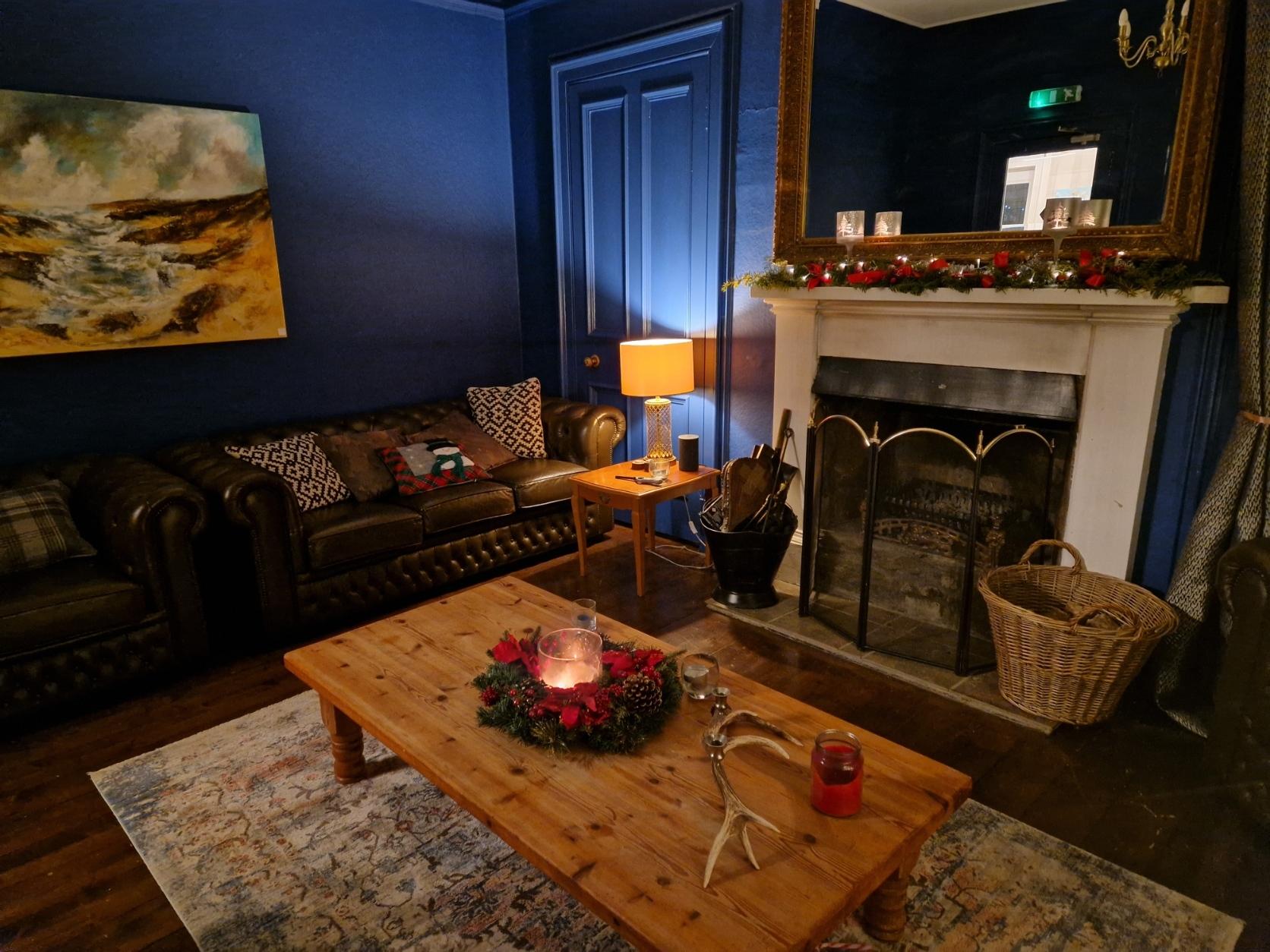 Strathardle Lodge, Blue Room photo #0