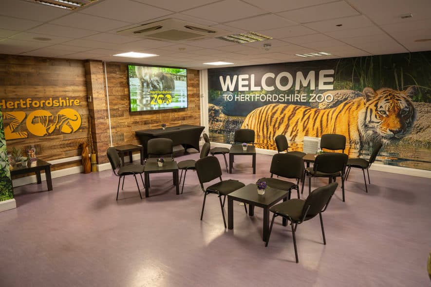 Zoo HQ Hub