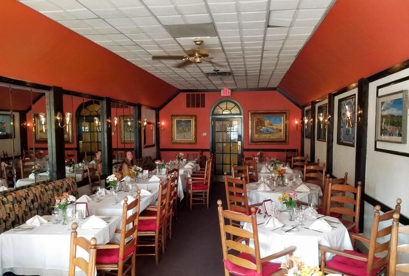 Main Dining, La Côte D'Or Café photo #1