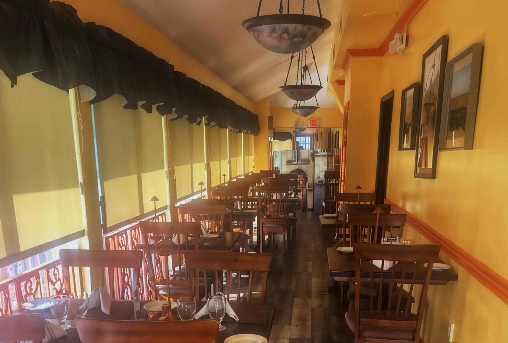 Indoor Patio, La Côte D'Or Café photo #1