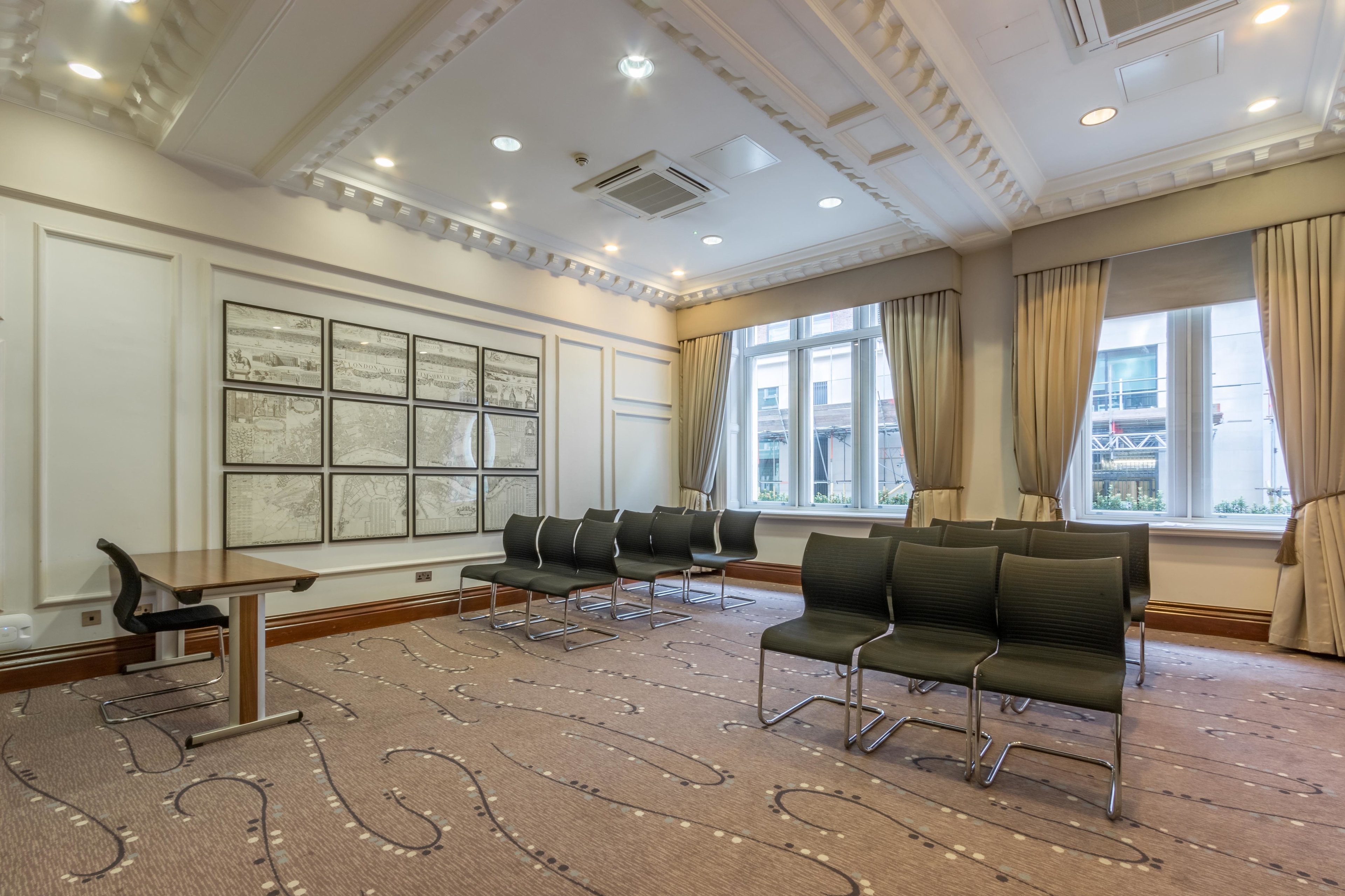 Photo of Thistle Holborn, The Kingsley, Thackeray Suite