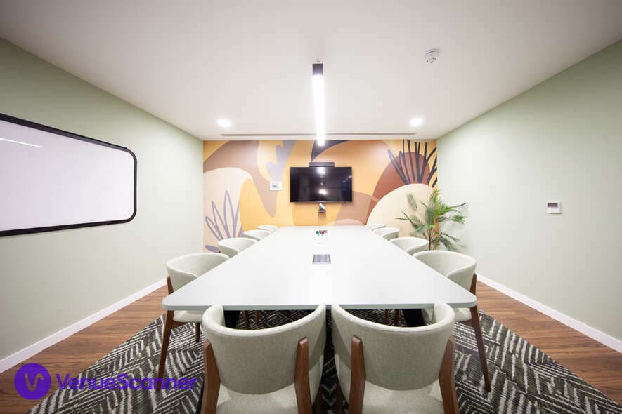 Shelley, Runway East Bloomsbury photo #1