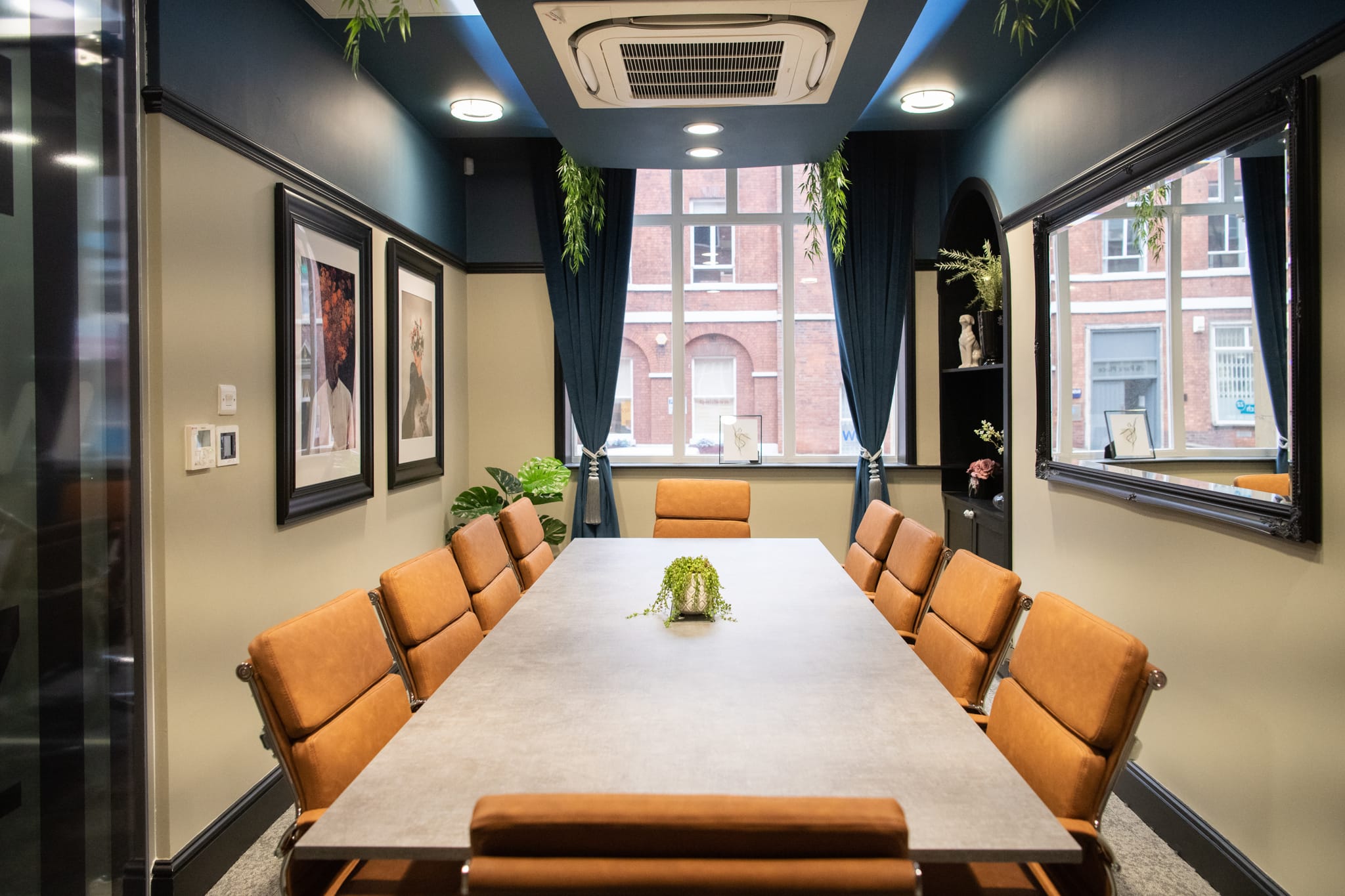 Photo of 46 Park Place, Trinity Suite