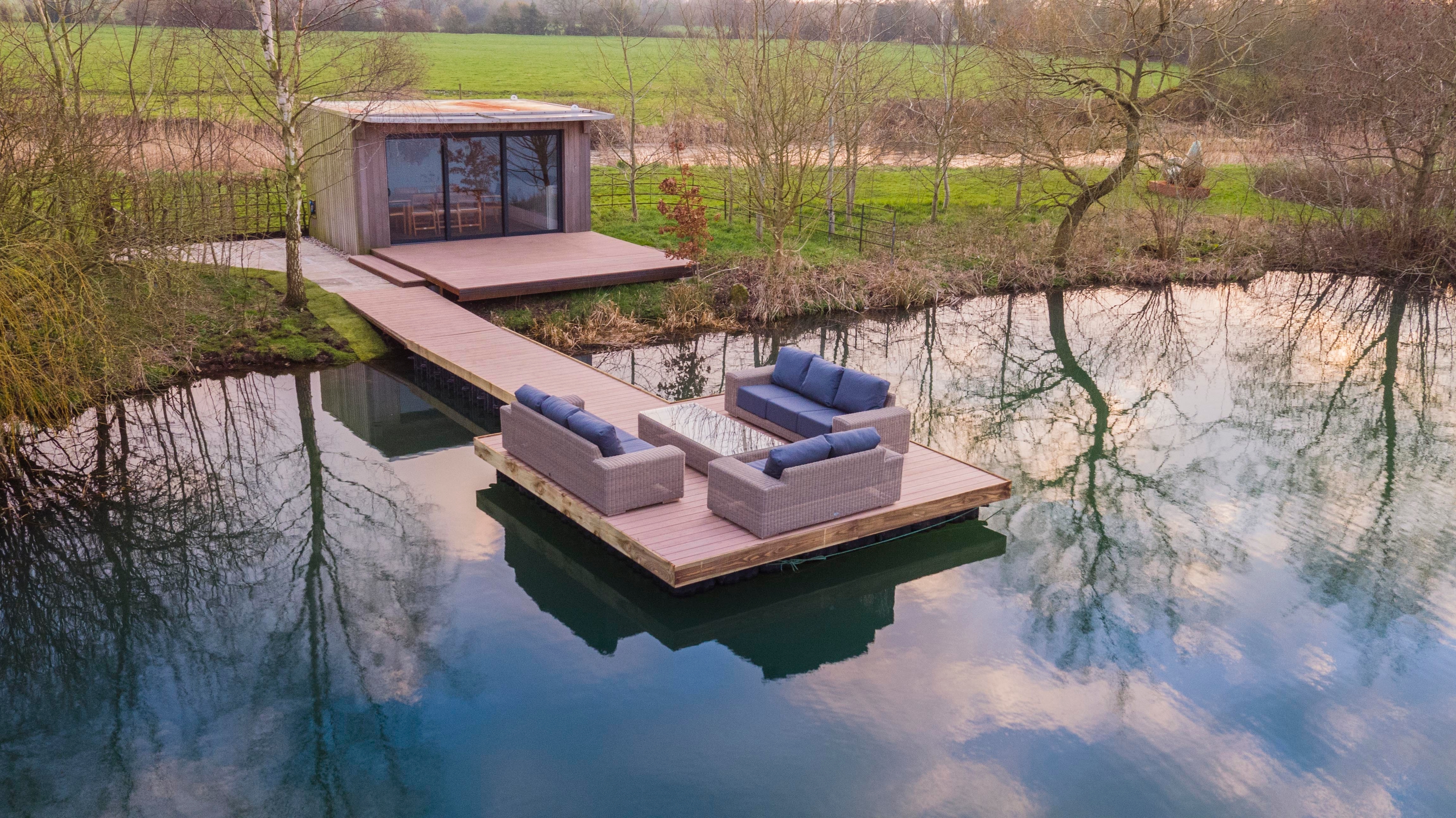 Photo of Sculpture By The Lakes