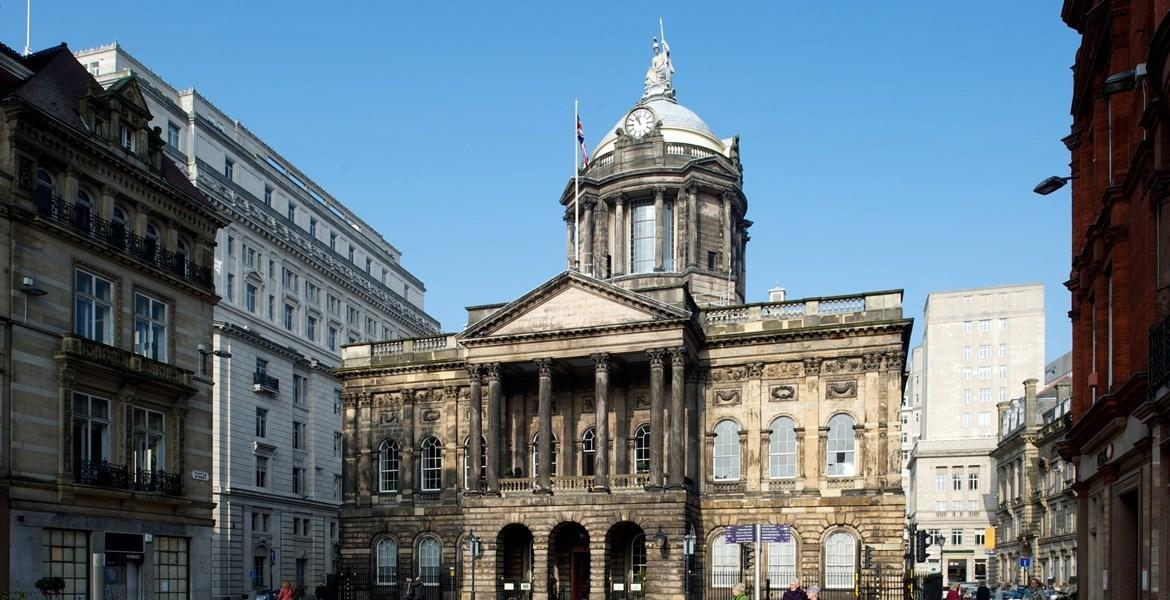 Liverpool Town Hall, Hall photo #1