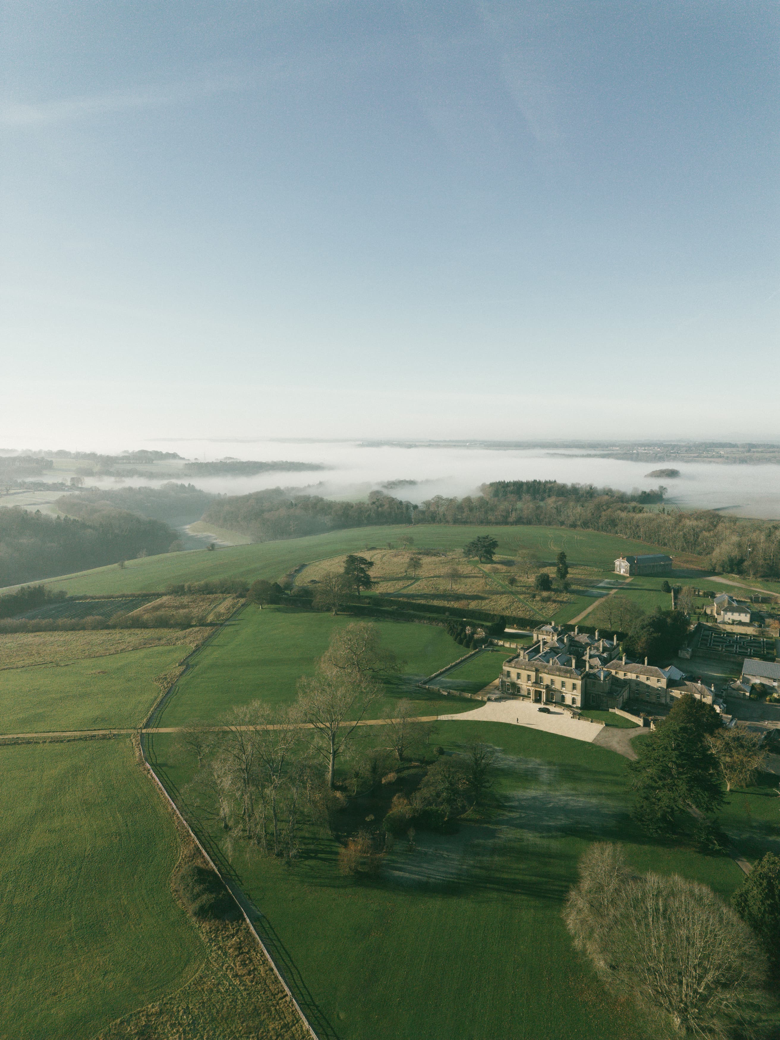 Hartham Park Estate photo #2