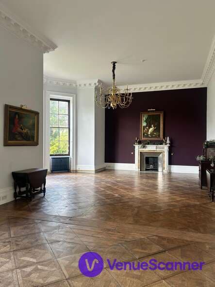 Hartham Park Estate, Using The Whole Estate photo #3