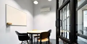 Meeting Room For 4