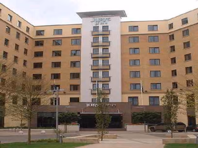 Photo of Leonardo Hotel Newcastle, Suite 5