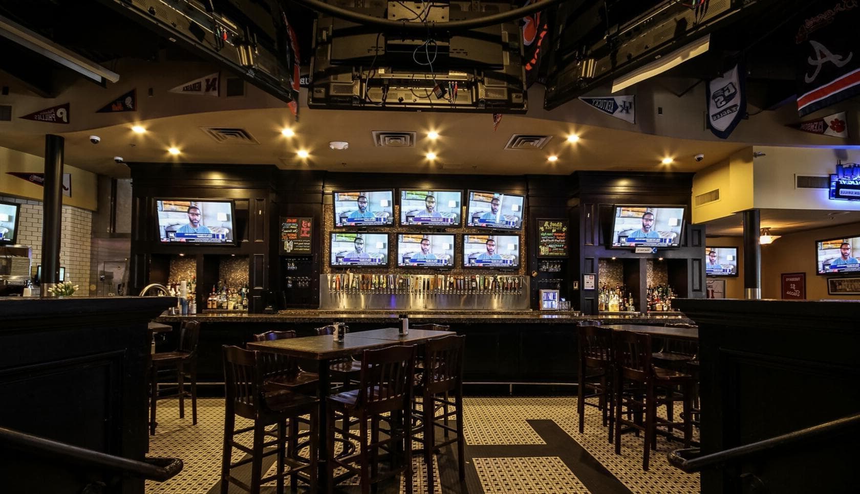 Inside Room, Hudson Grille - Little 5 Points photo #1