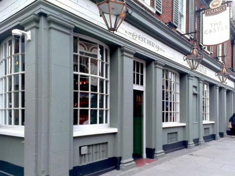 The Knights Table, The Castle, Tooting photo #4