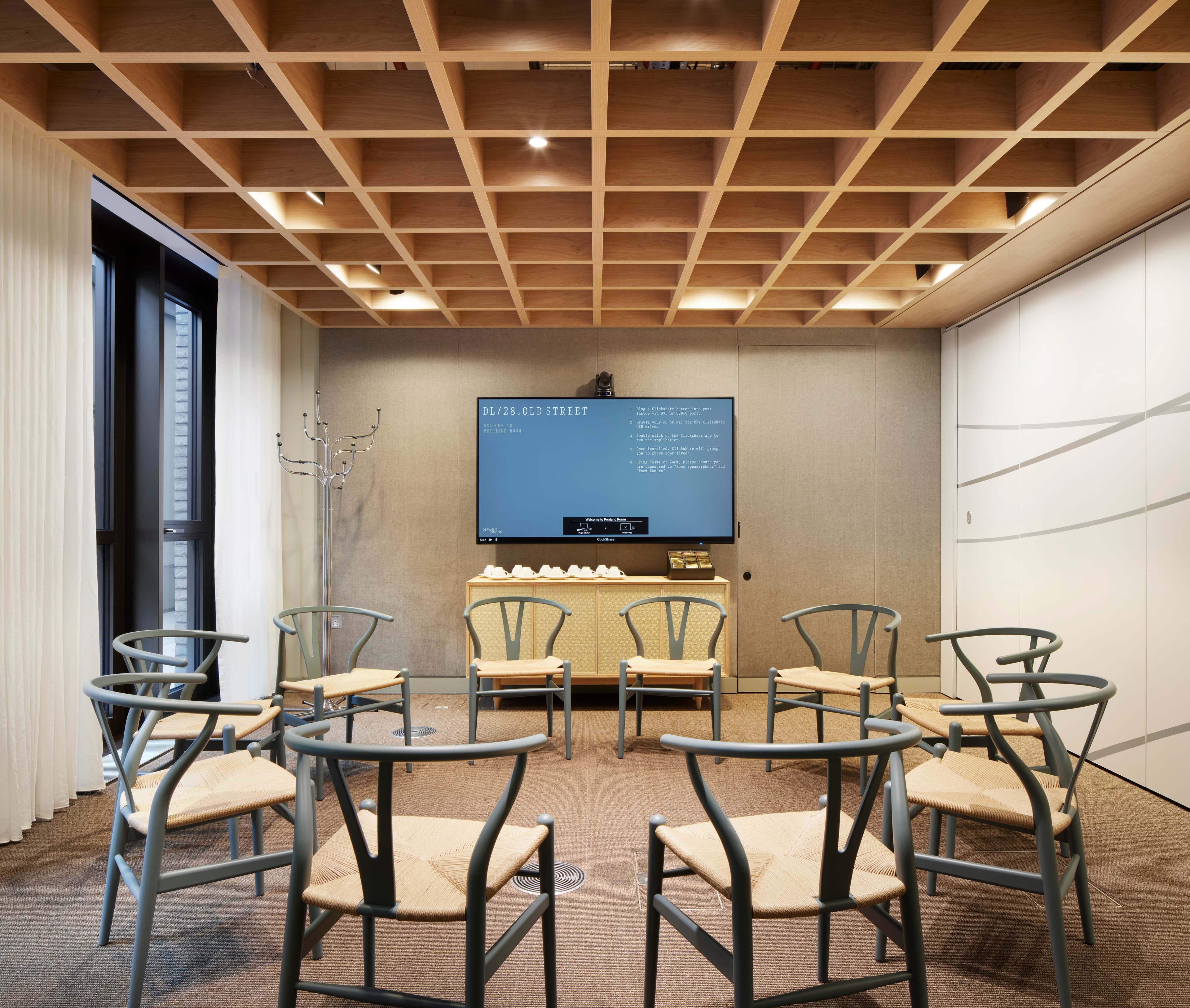 Jacobsen Room, DL/28 Old Street photo #3