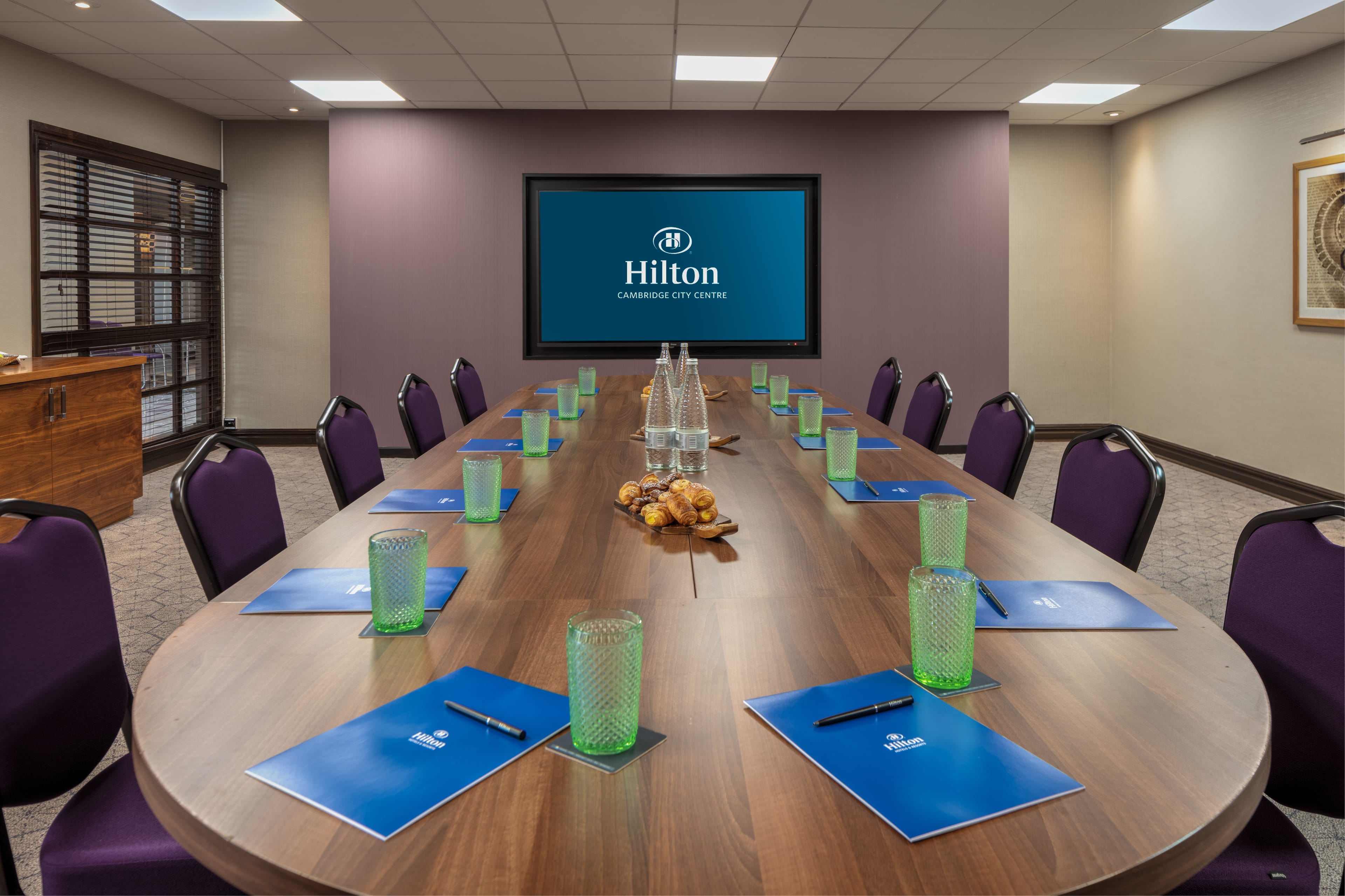Photo of Hilton Cambridge City Centre, Hawking Suite
