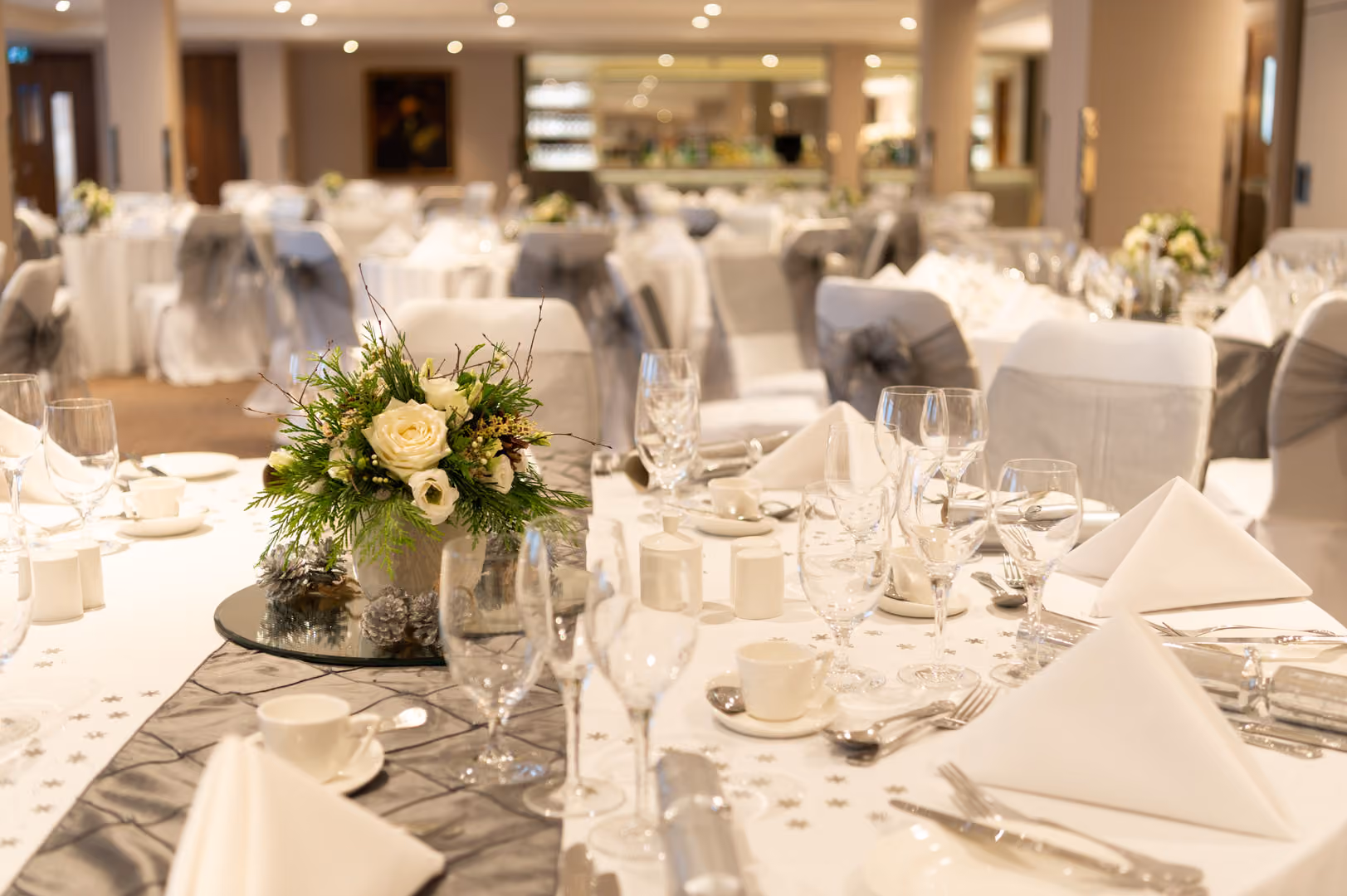 Trafalgar Room, Victory Services Club photo #3