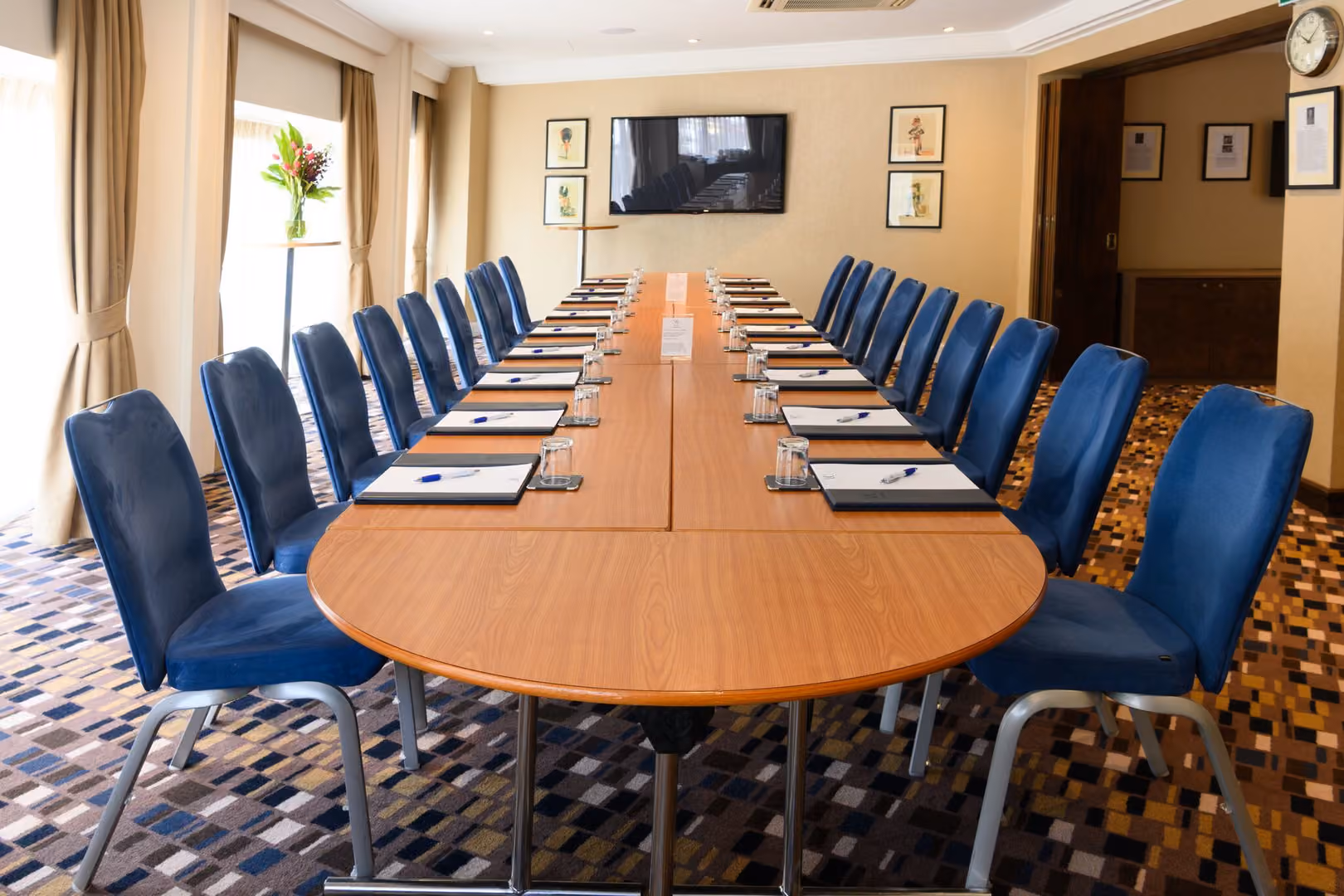 Allenby Room, Victory Services Club photo #2