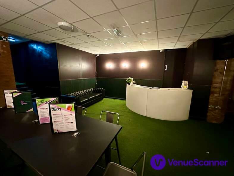 Shoreditch Balls, The Green @ Shoreditch Balls photo #3