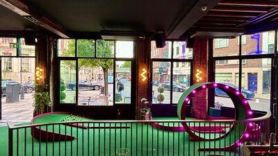 9 Hole Crazy Golf And Drink (Shared Hire)